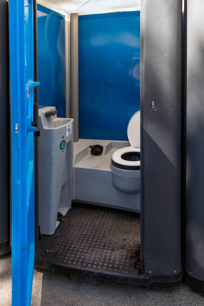 Best Porta potty rental near me  in Chevy Chase View, MD